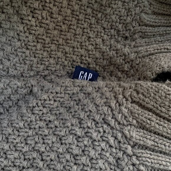 Gap Button Down V-Neck Seed Stitch Knit Cotton Cardigan - Picture 5 of 6